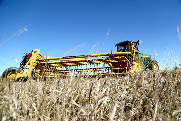 Why Jerry Kuhbacher switched to the Vermeer 2800 twin rake