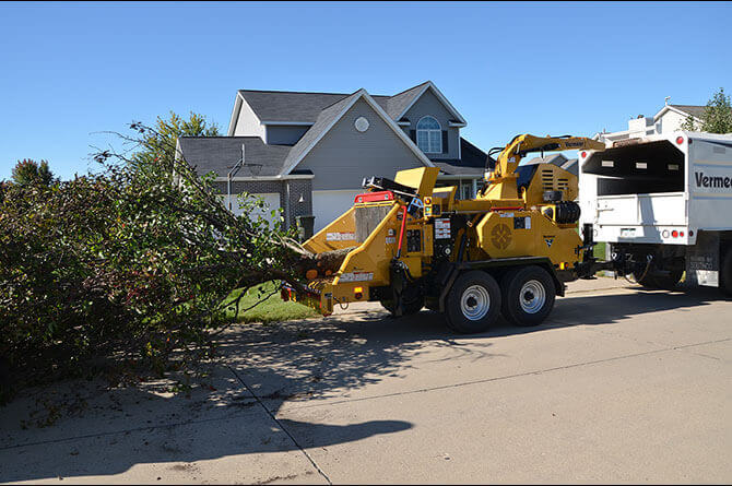 CHIPPER 35hp 1000cc ZONSEN E-Start 8 inch Gas Powered Commerical Wood Chipper