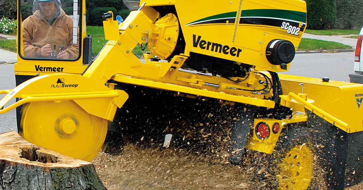 Vermeer SC802 Stump Cutter Makes Short Work of Big Stumps