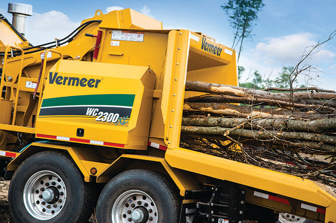 Picador de árvores inteiras Vermeer WC2300XL para produção de