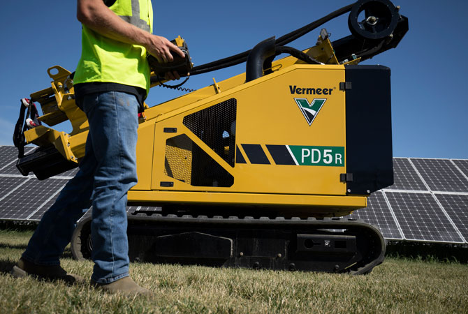 PD5R Pile Driver - Vermeer All Roads