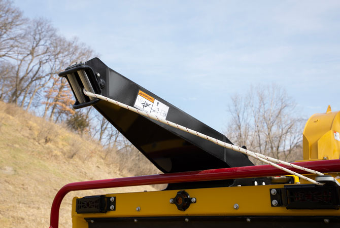 Vermeer BC1800XL Wood Chipper with Gas Engine - Landscaping