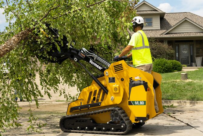 ML80 Mini Loader