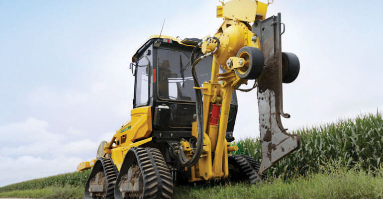 Opções de equipamentos de instalação para abertura de valas