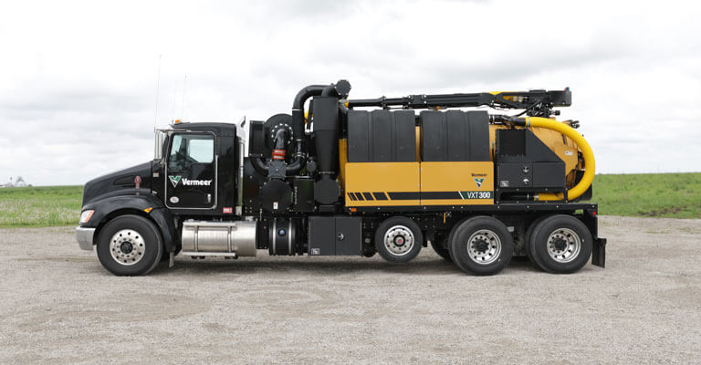 VXT300 truck-mounted vacuum excavator