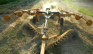 VR1224 Carted Wheel Rake 