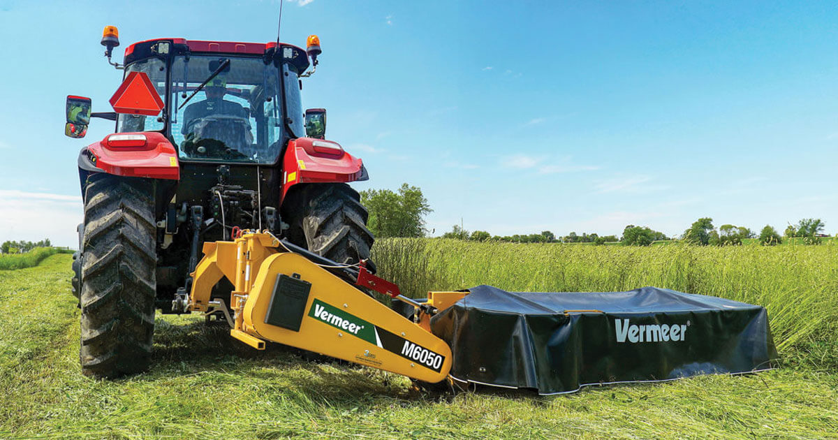 Vermeer M6050 3point Disc Mower Quickly Hitch Up and Mow