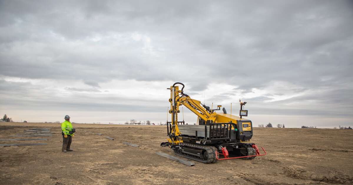 Material Transporter Vermeer MT500 Material Transporter | Simplify Productivity