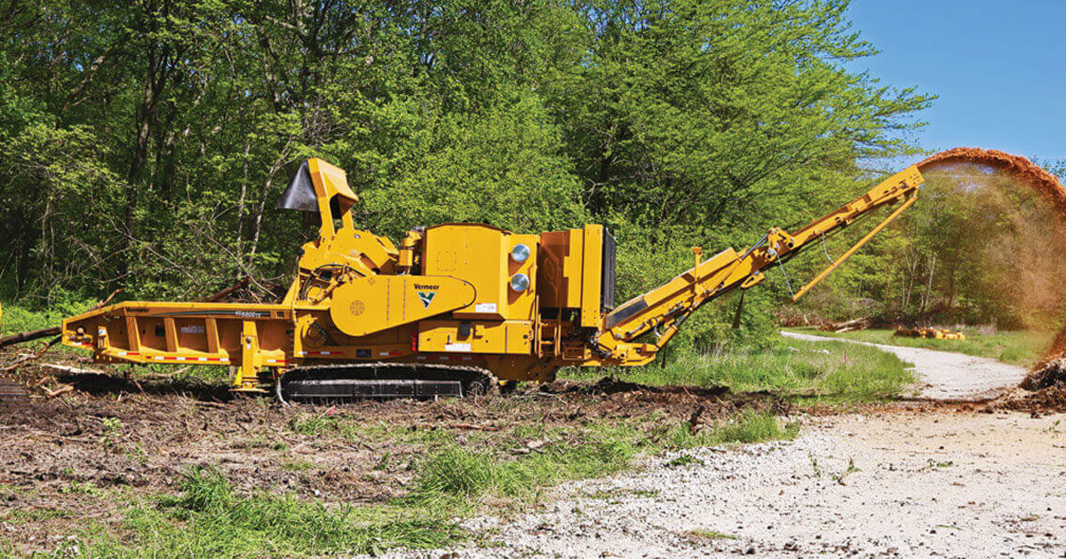 Vermeer HG6800TX Horizontal Grinder for Landclearing Projects