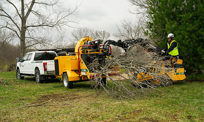 Vermeer BC1200XL Wood Chipper with Gas Engine for Landscaping