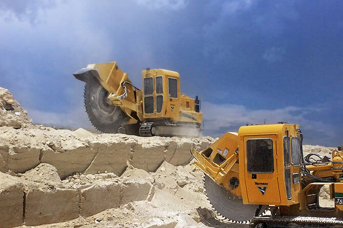 T555III Pipeline Trencher - Vermeer Heartland