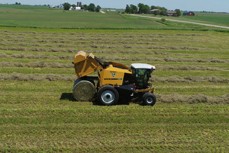 Low-rate financing and cash-back offers available on the ZR5-1200 self-propelled baler
