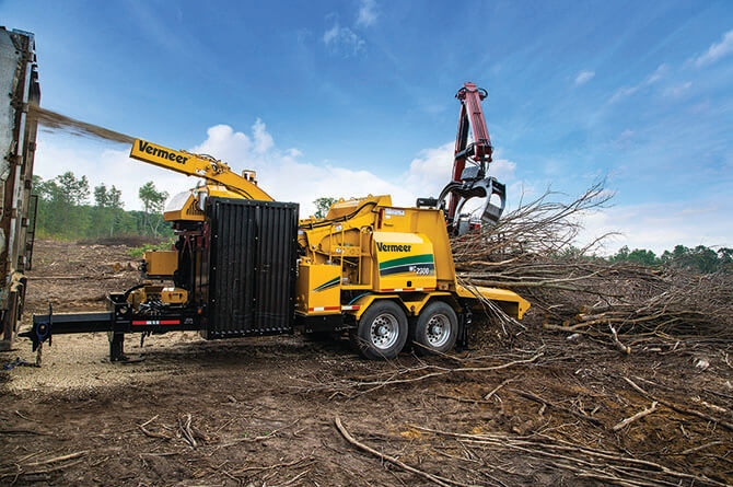 Picador de árvores inteiras Vermeer WC2300XL para produção de