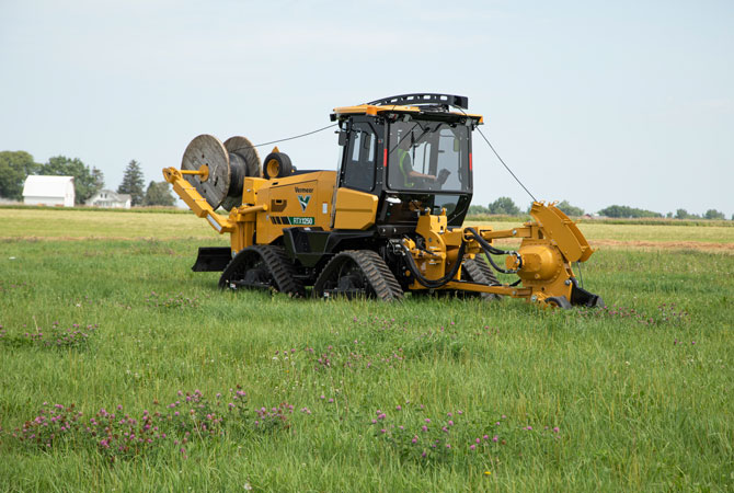 Vermeer RTX1250i2 Ride-on Tractor | RDO Equipment Co.