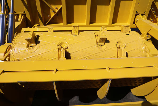 TG9000 Tub Grinder - Vermeer All Roads